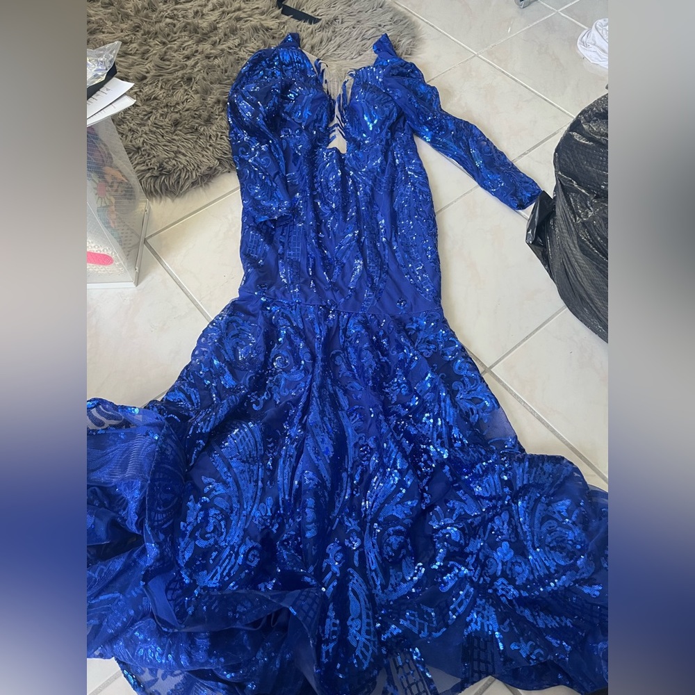 long blue prom dress